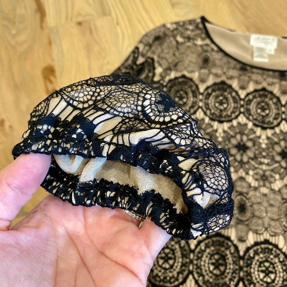 MSSP Brand/Max Studio Black & Nude Lace Detailed Long Sleeve Blouse, SIZE XS. - Picture 15 of 15